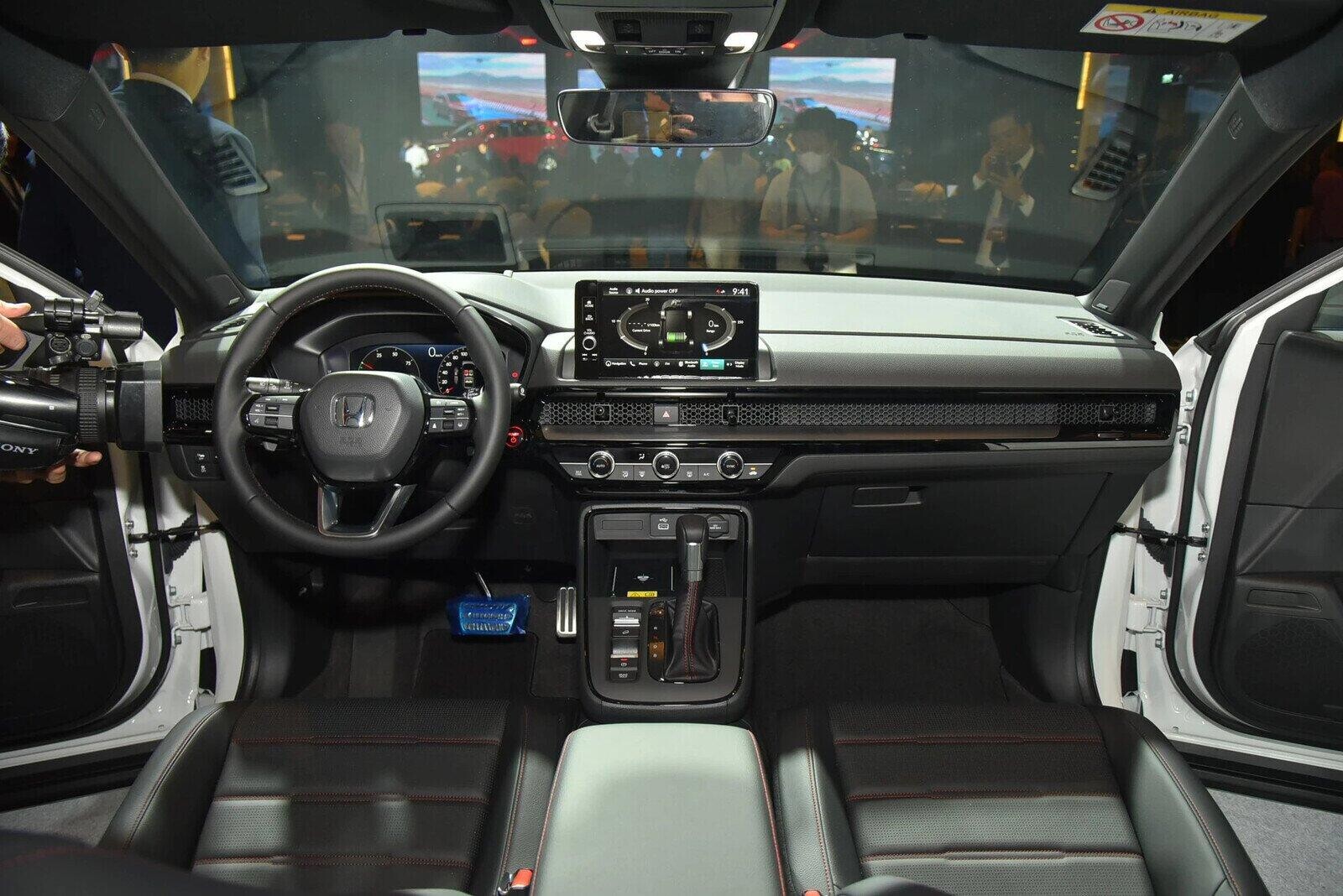 Honda CR-V 1.5L L AWD